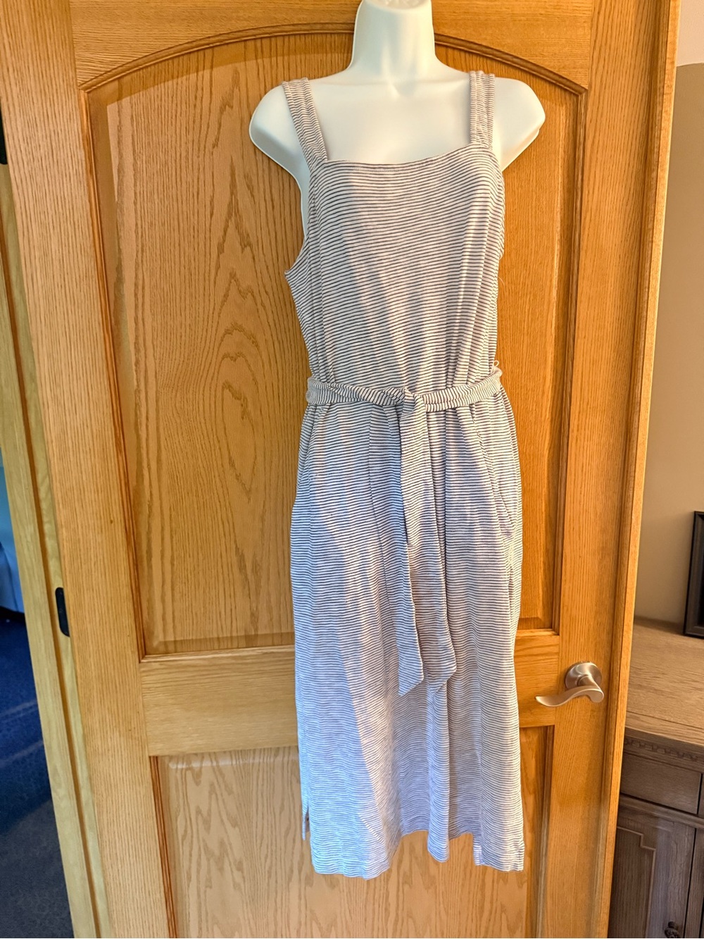 Splendid Striped Sleeveless Belted Midi Dress - Light Gray/White